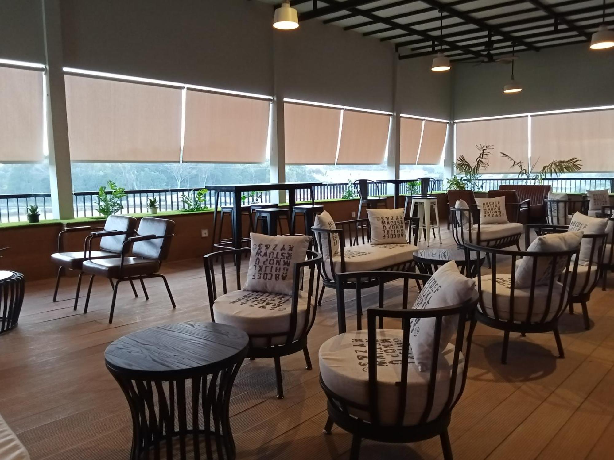 Onyx Hotel & Villa Tanjunguban エクステリア 写真